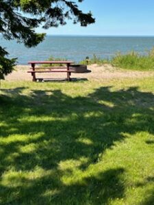 Rustic-Lakeside-10
