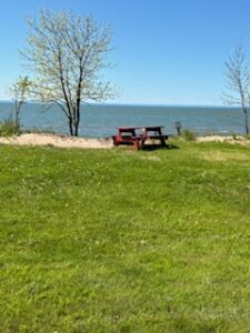 Rustic-Lakeside-8